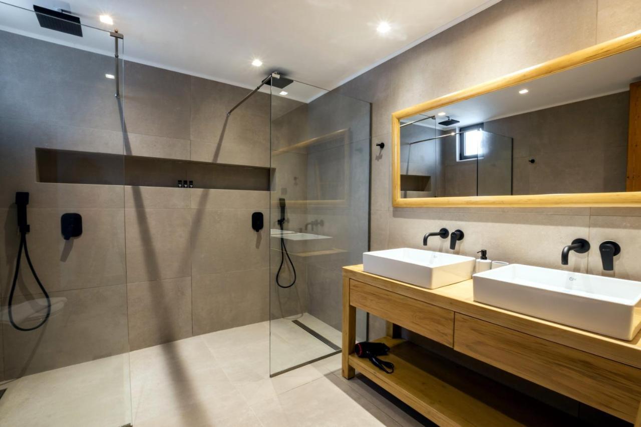 Cato Agro 5, Seafront Villa With Private Pool Afiartis Екстериор снимка